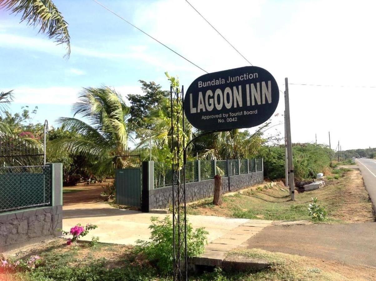 هامبانتوتا Lagoon Inn المظهر الخارجي الصورة